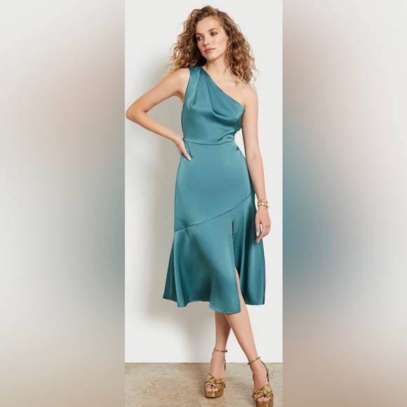 Sam Edelman One Shoulder Front Slit Midi Cocktail Dress in Pretty Pink - Picture 3 of 9